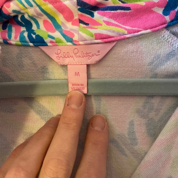 Lilly pulitzer palm reader 3/4 zip up popover size medium - Picture 5 of 11